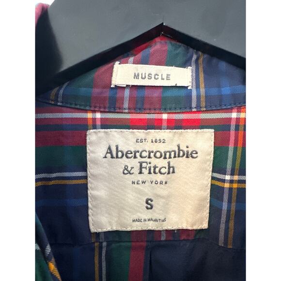 Ambercombie & Fitch muscle button down long sleeve Christmas men’s top Sz S - Picture 6 of 10
